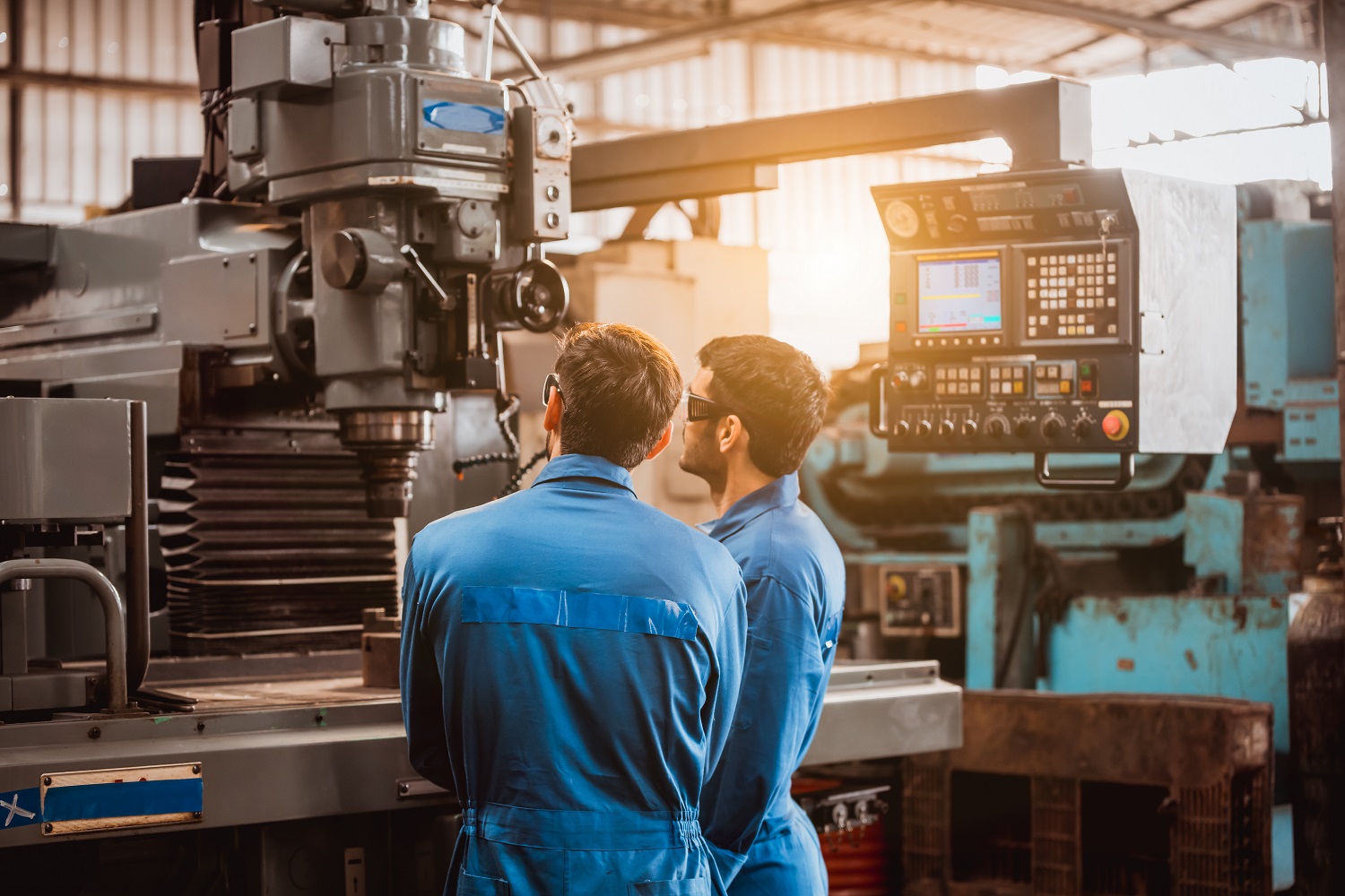 The,Industrial,Engineer,Wearing,Safety,Uniform,And,Safe,Helmet,Conversation